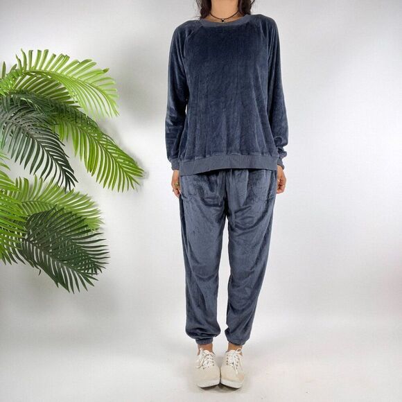 Women's Vintage Y2K Gray Casual Comfy Velour Two Piece Coord Pajama Set / M/L - Picture 5 of 8